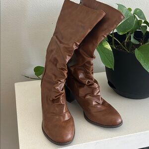 Leather look Tan Heeled Boots for Women Size 10